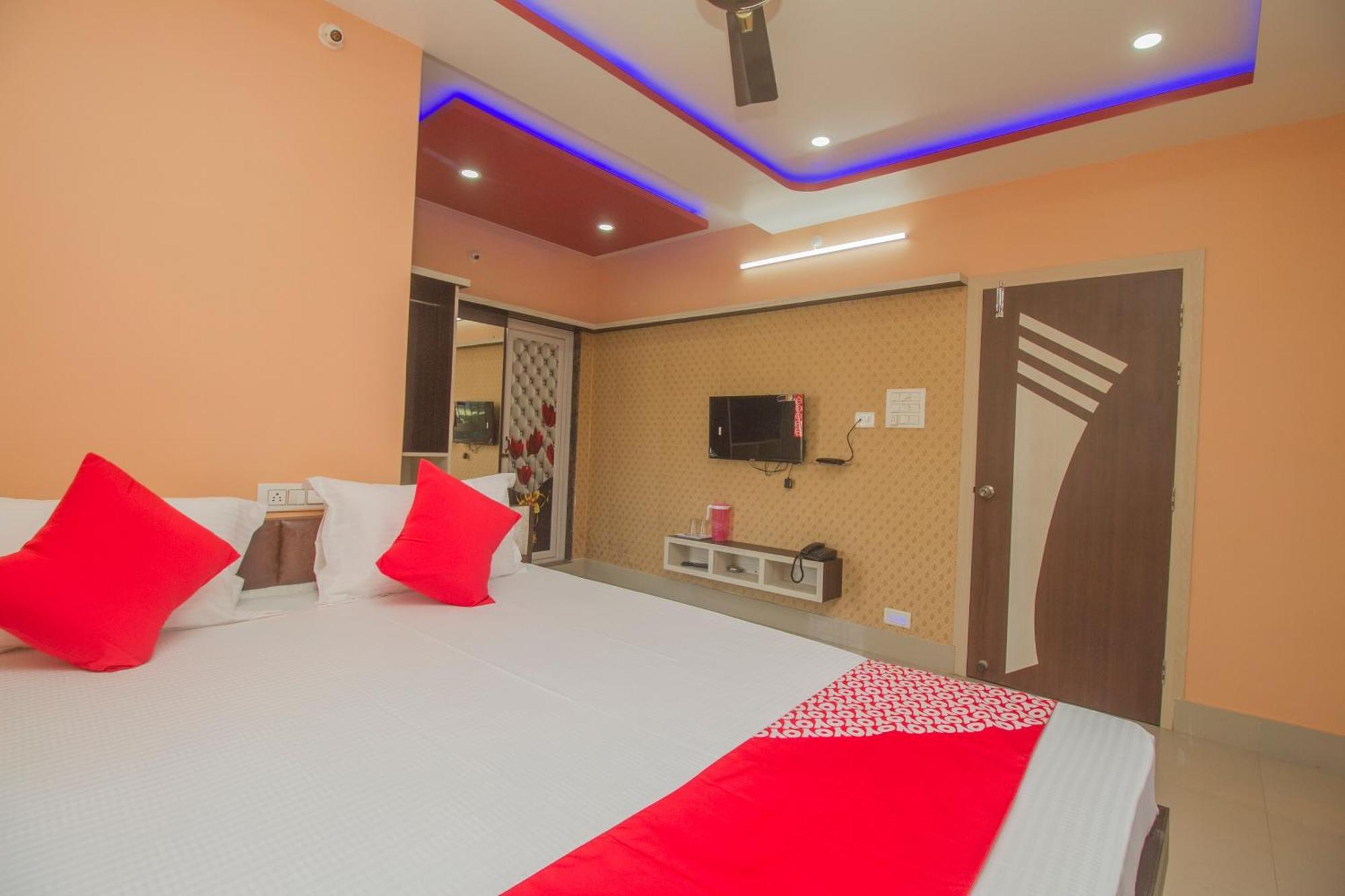 סיליגורי Super Hotel O Kalpana Residency Inn מראה חיצוני תמונה